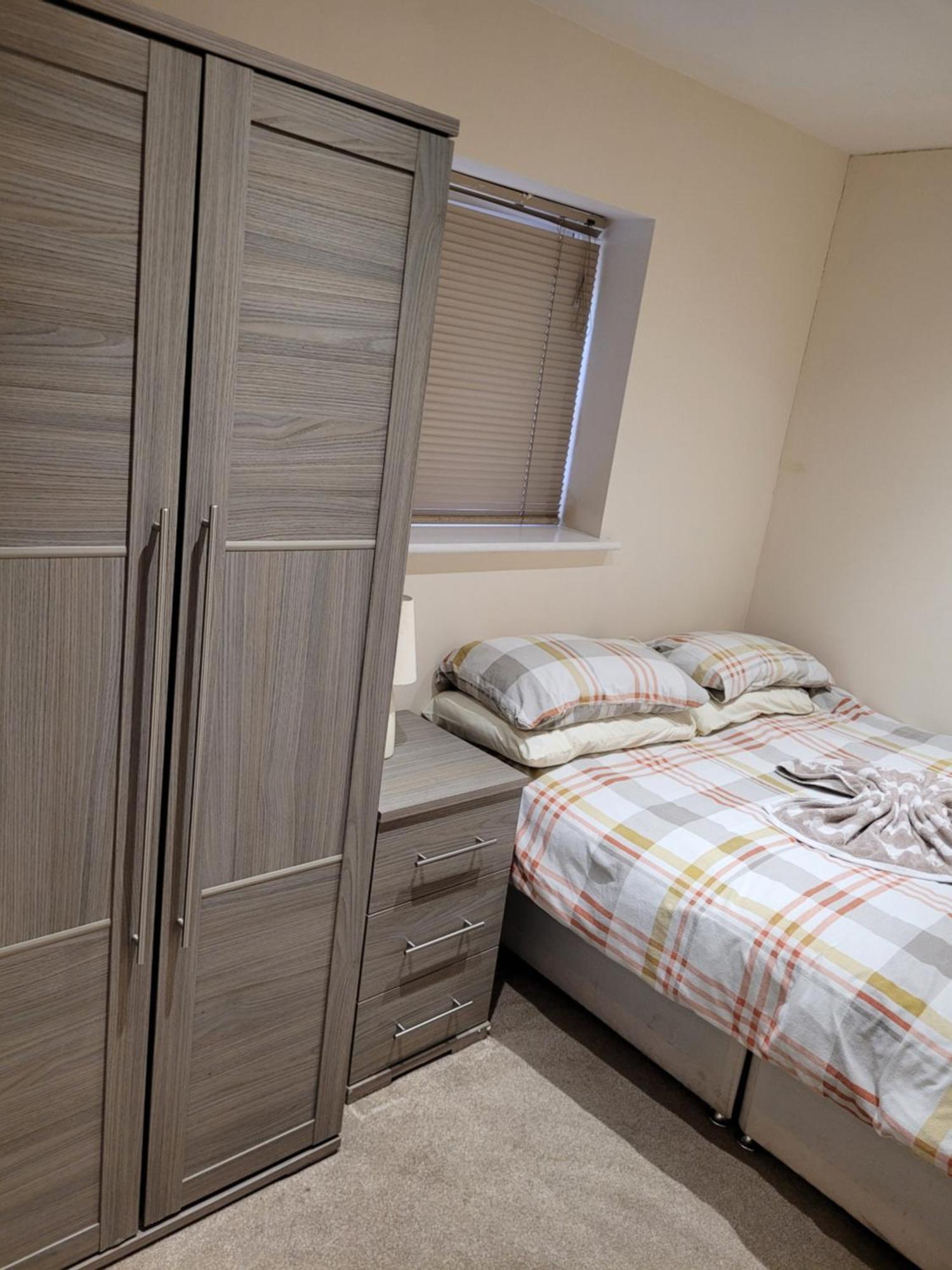 The Butterfly Inn Уитернси Экстерьер фото